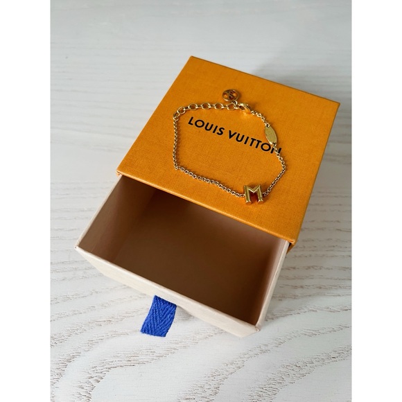 ※ LV & Me Bracelet, Letter M ※ - Picture 1 of 9